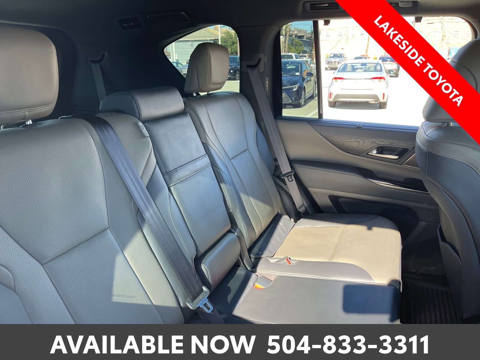 Used 2025 Lexus LX 700h Overtrail AWD/4WD image 20