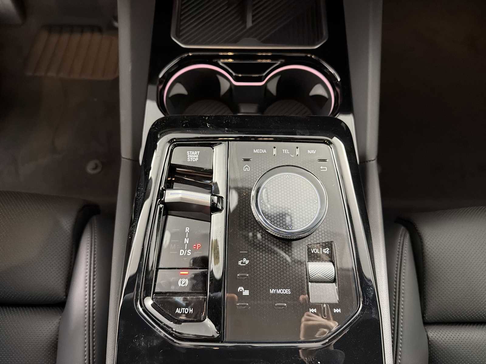 New 2026 BMW 530i xDrive w/ M Sport Package image 17