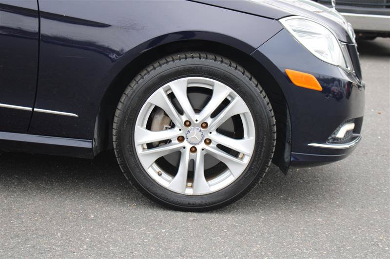 Used 2010 Mercedes-Benz E 350 Sedan w/ Premium 2 Pkg image 10