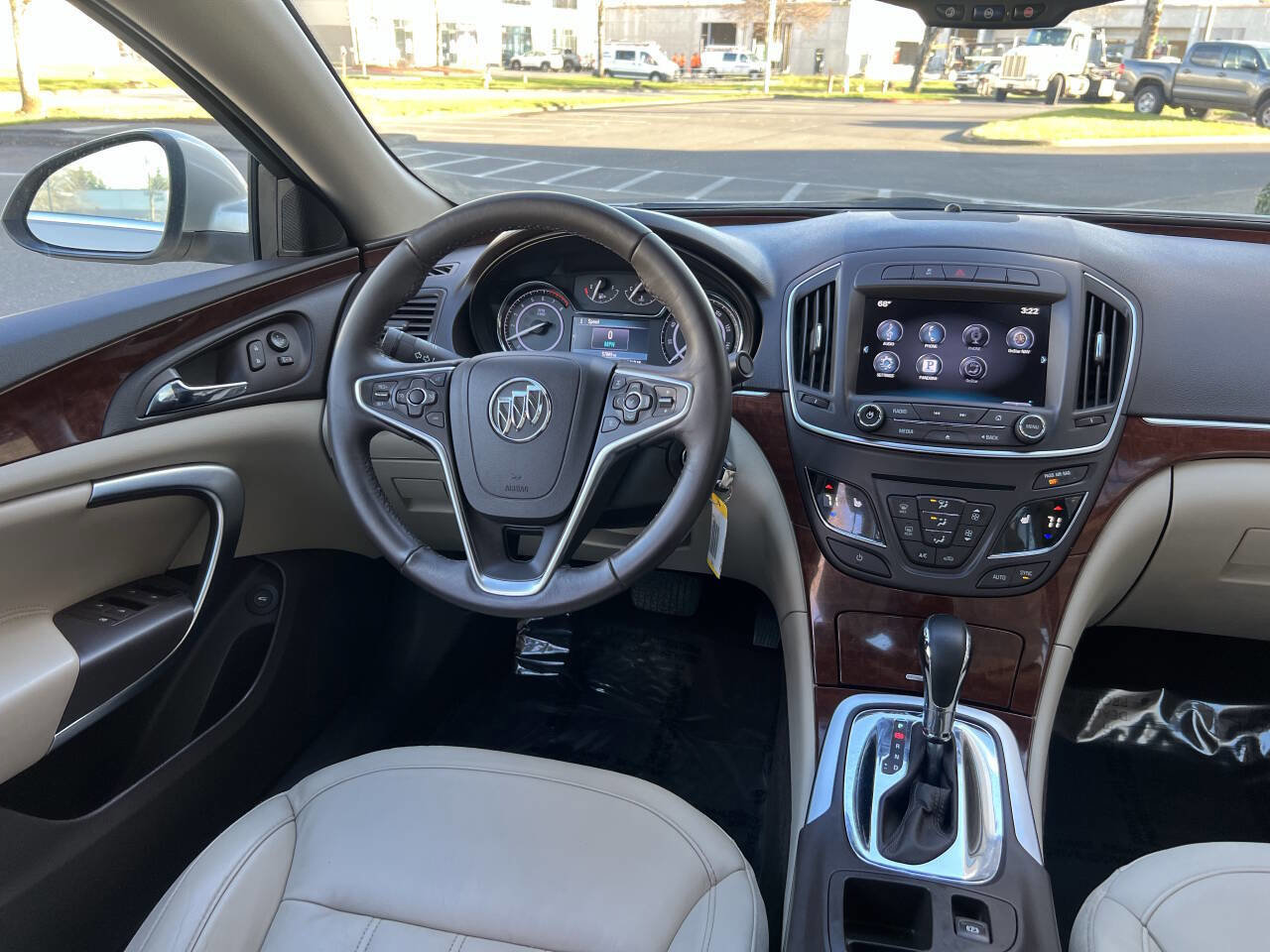 Used 2014 Buick Regal image 12