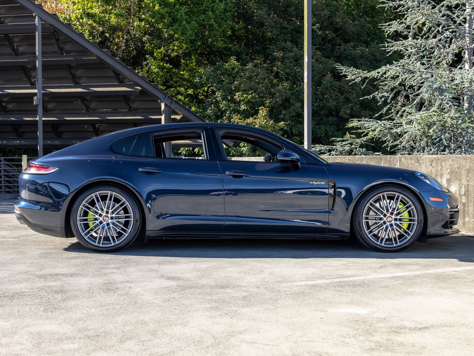 Certified 2022 Porsche Panamera 4S AWD/4WD image 12