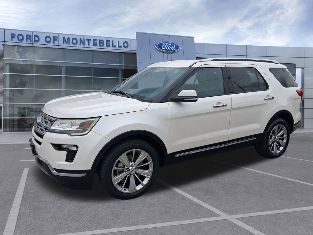 Used 2019 Ford Explorer Limited w/ Class II Trailer Tow Package AWD/4WD image 4