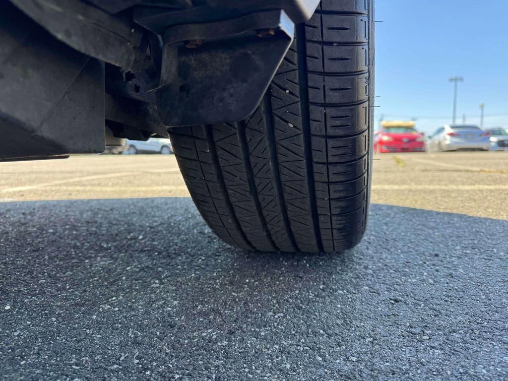 Used 2021 Toyota C-HR XLE image 12