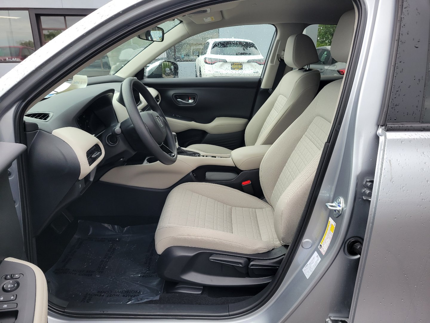 Certified 2026 Honda HR-V LX image 15