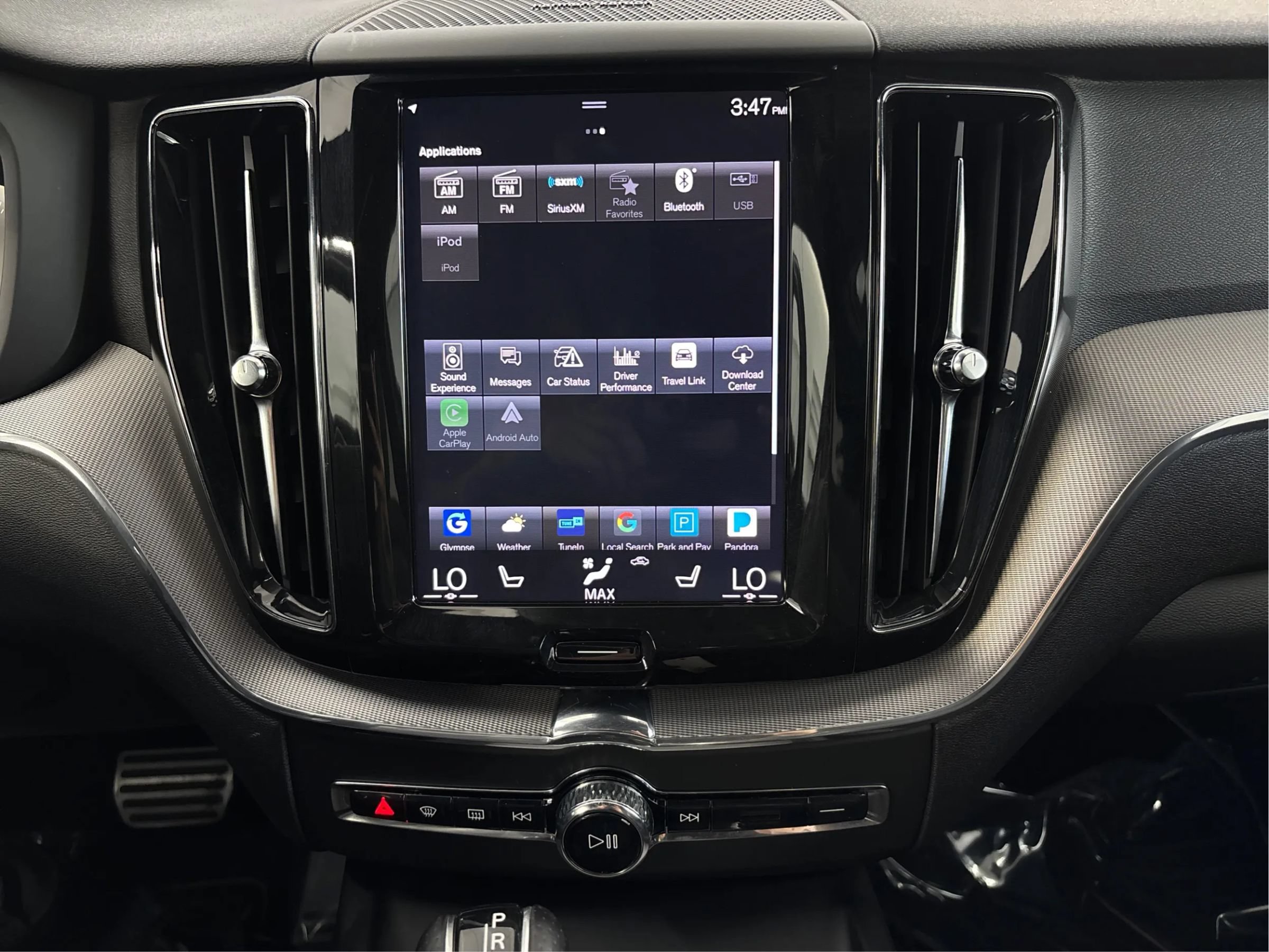 Used 2019 Volvo XC60 T6 R-Design AWD/4WD image 19