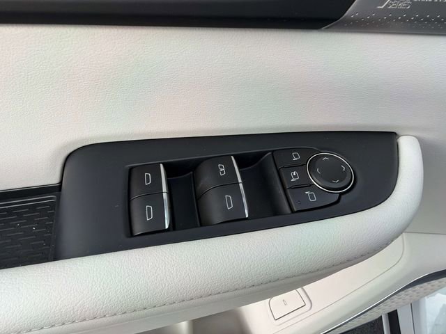 New 2026 Buick Enclave Avenir w/ Super Cruise Package image 18