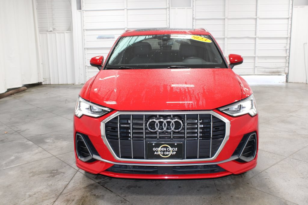 Used 2023 Audi Q3 2.0T Premium Plus w/ Premium Plus Package AWD/4WD image 3
