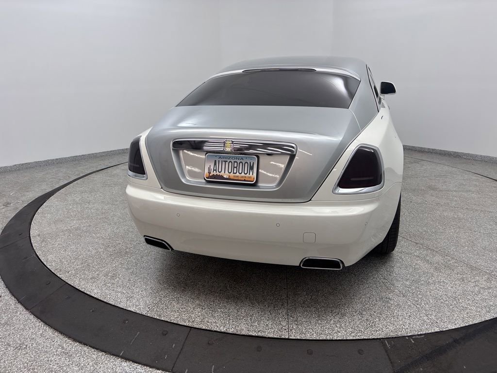 Used 2016 Rolls-Royce Wraith RWD image 10
