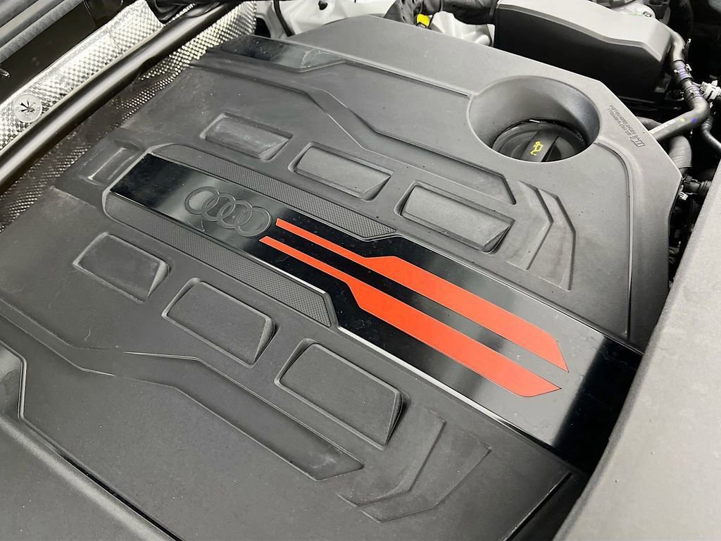 Used 2025 Audi SQ5 Premium Plus w/ Premium Plus Package image 29