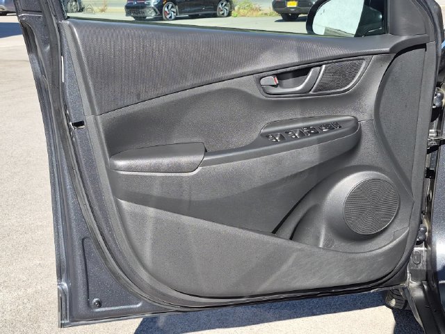 Used 2019 Hyundai Kona SEL AWD/4WD image 6