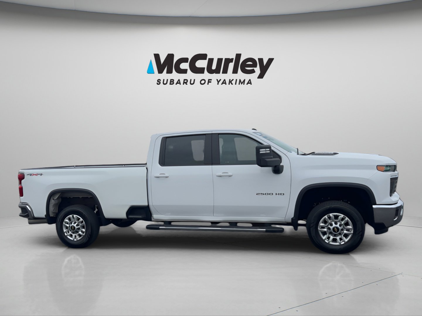 Used 2024 Chevrolet Silverado 2500 LT image 11