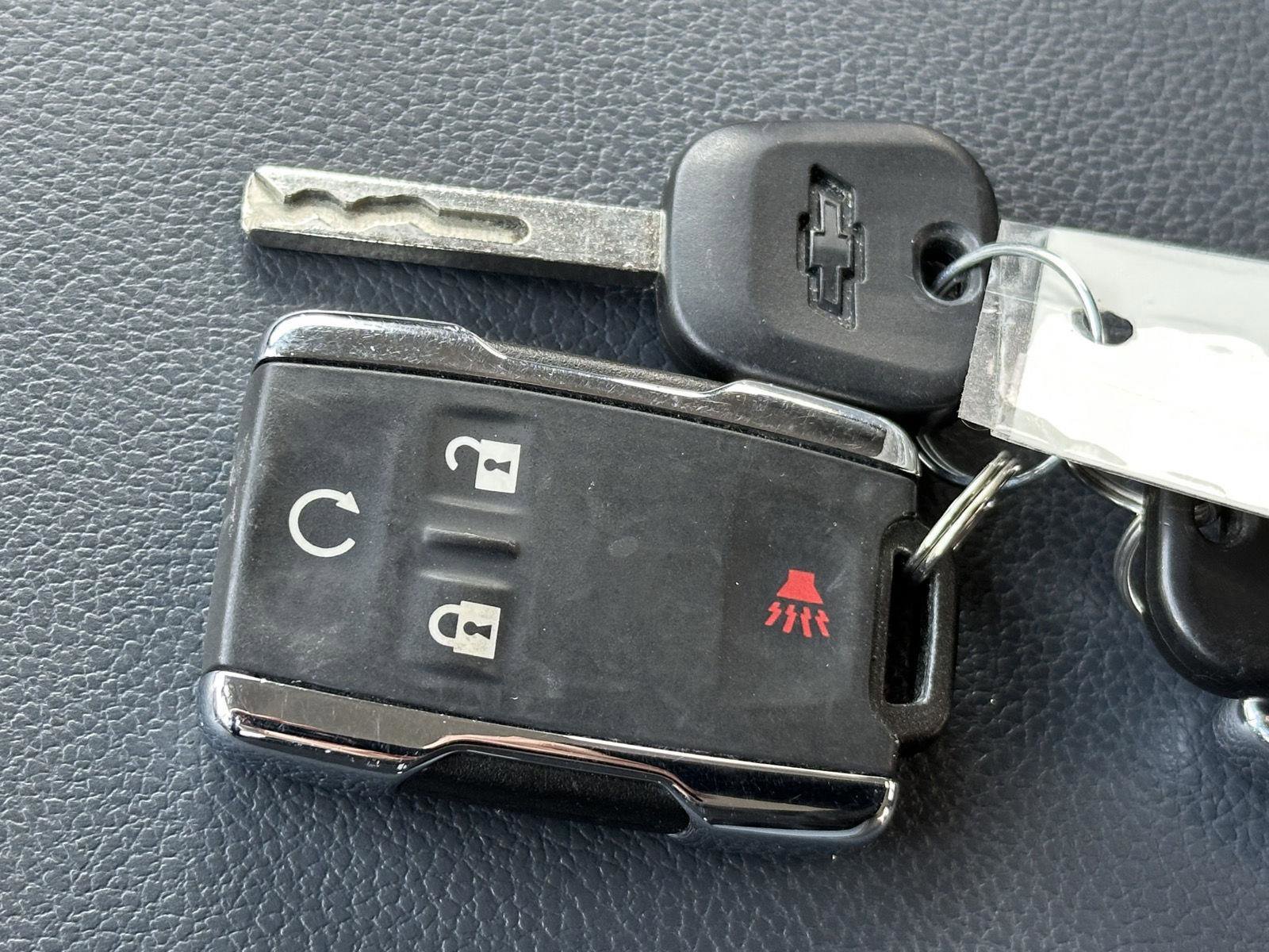 Used 2017 Chevrolet Colorado Z71 image 14