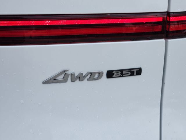 Used 2026 Genesis GV70 3.5T Sport Prestige AWD/4WD image 8
