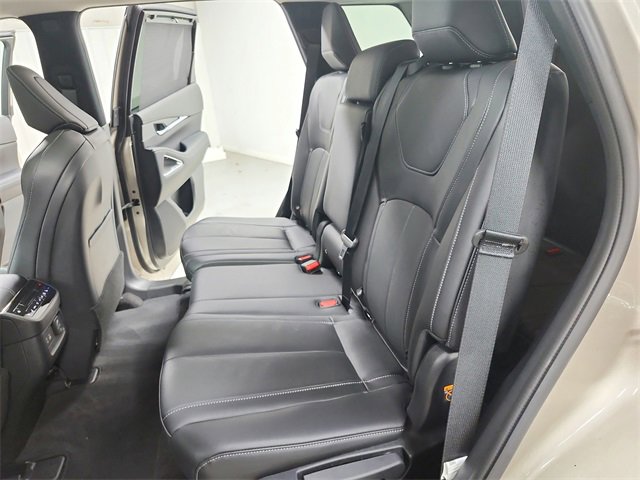 Used 2025 INFINITI QX60 Sensory image 37