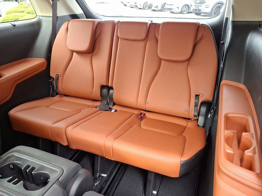 Used 2024 Kia Carnival SX FWD image 10