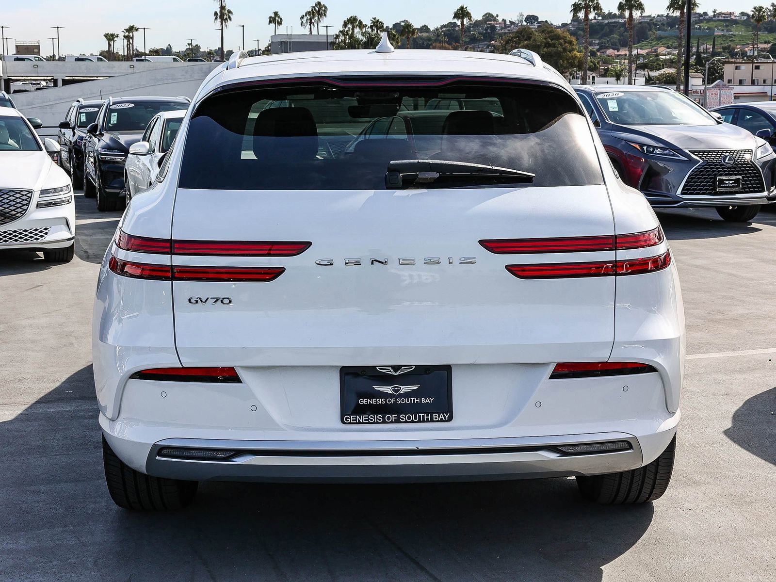 Used 2025 Genesis Electrified GV70 Advanced image 5