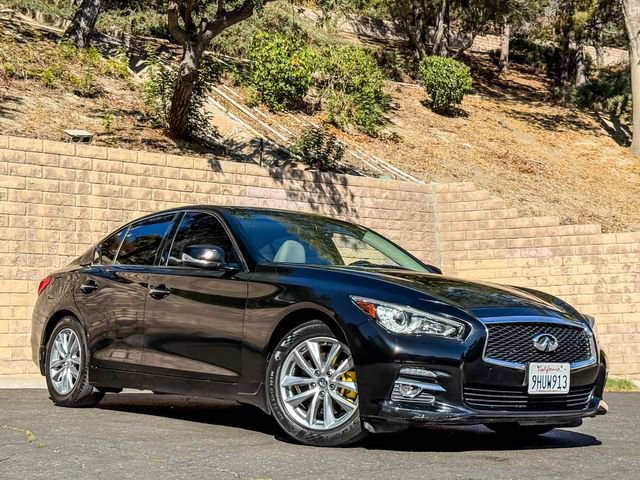 Used 2017 INFINITI Q50 3.0t Premium w/ Cargo Package (L95) image 12