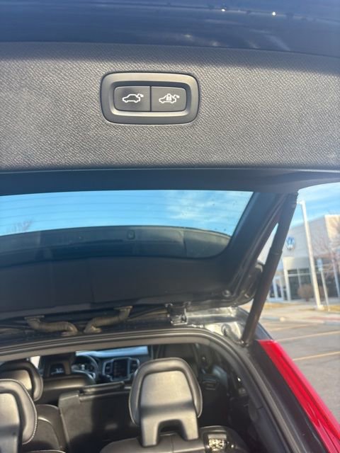 Used 2017 Volvo XC90 T6 Inscription w/ Vision Package image 30