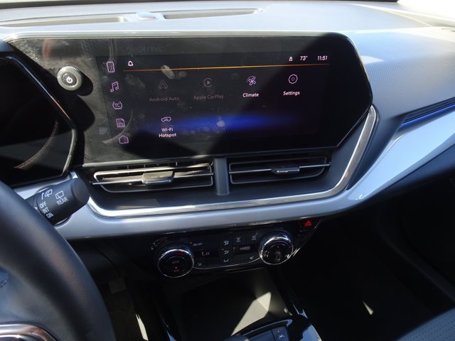 Used 2024 Chevrolet Trax LT w/ Driver Confidence Package FWD image 18