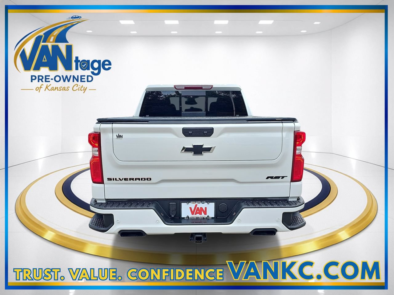 Certified 2026 Chevrolet Silverado 1500 RST w/ Redline Edition AWD/4WD image 7