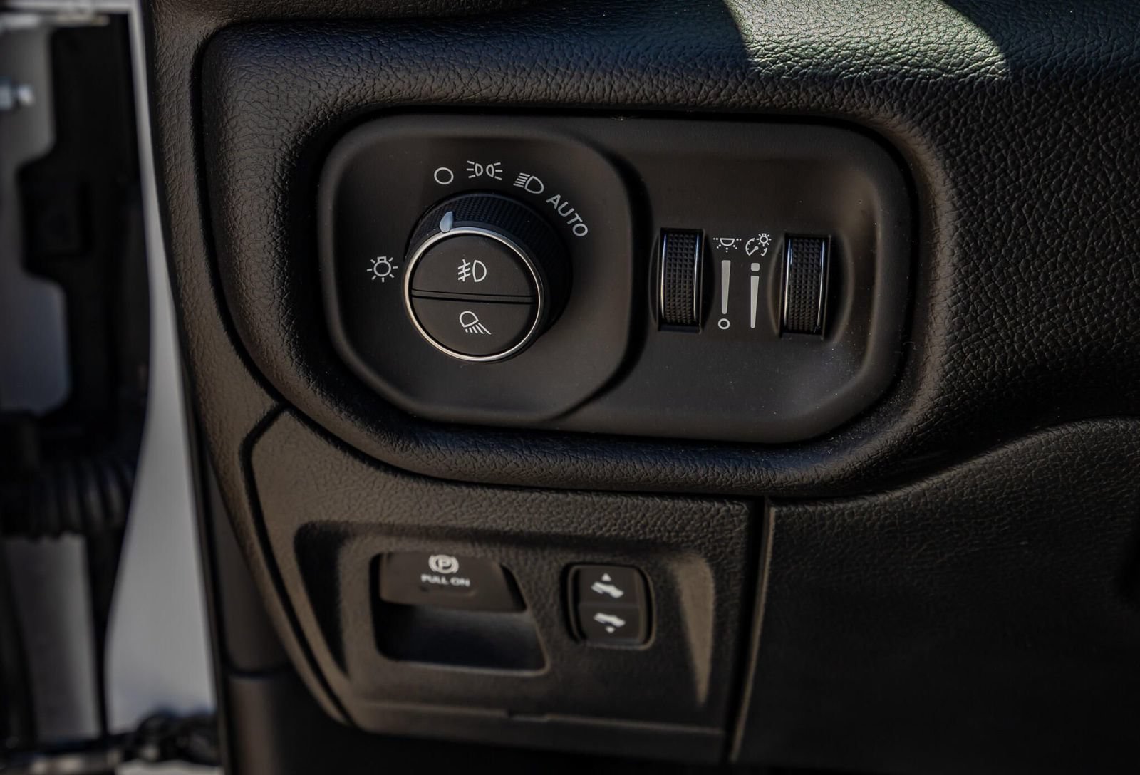 Used 2026 RAM 1500 Big Horn AWD/4WD image 22