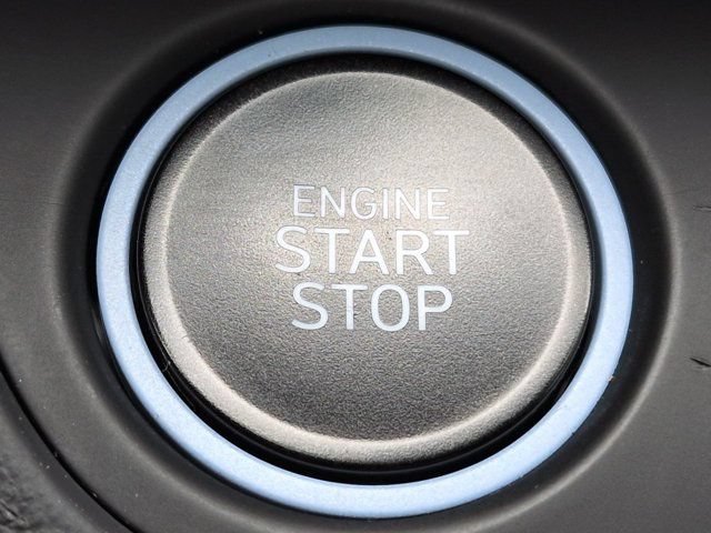 Certified 2025 Hyundai Elantra N FWD image 28