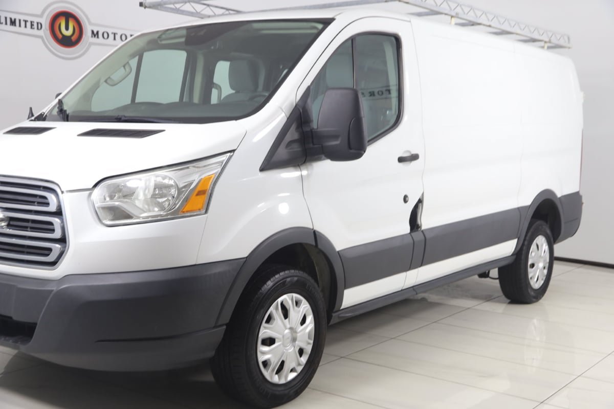 Used 2016 Ford Transit 250 130 Low Roof w/ Exterior Upgrade Package RWD image 35