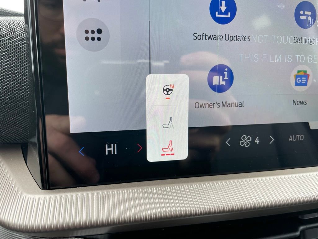 New 2026 Ford Explorer Active w/ Active Comfort Package image 22