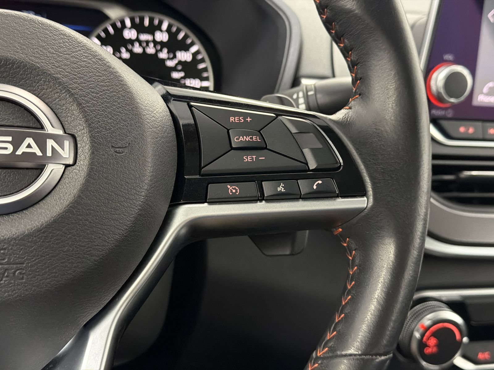 Used 2023 Nissan Altima 2.5 SR FWD image 18