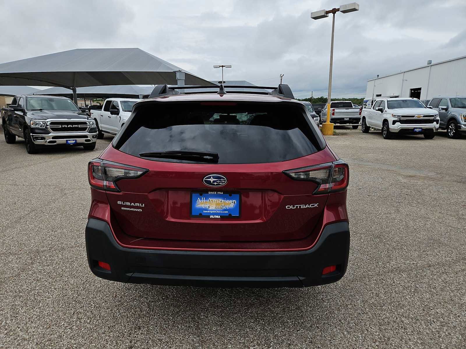 Used 2024 Subaru Outback Premium AWD/4WD image 7