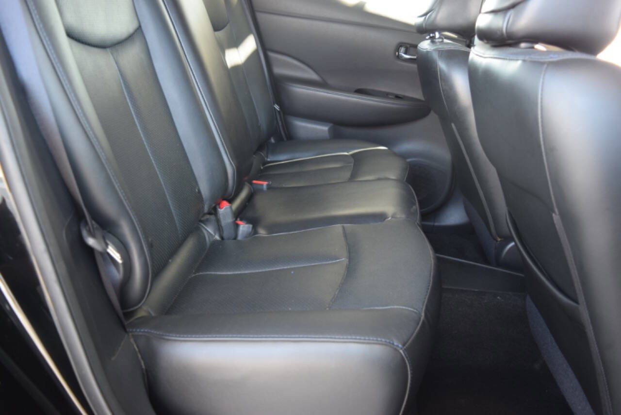 Used 2015 Nissan Leaf SL w/ Premium Package image 20
