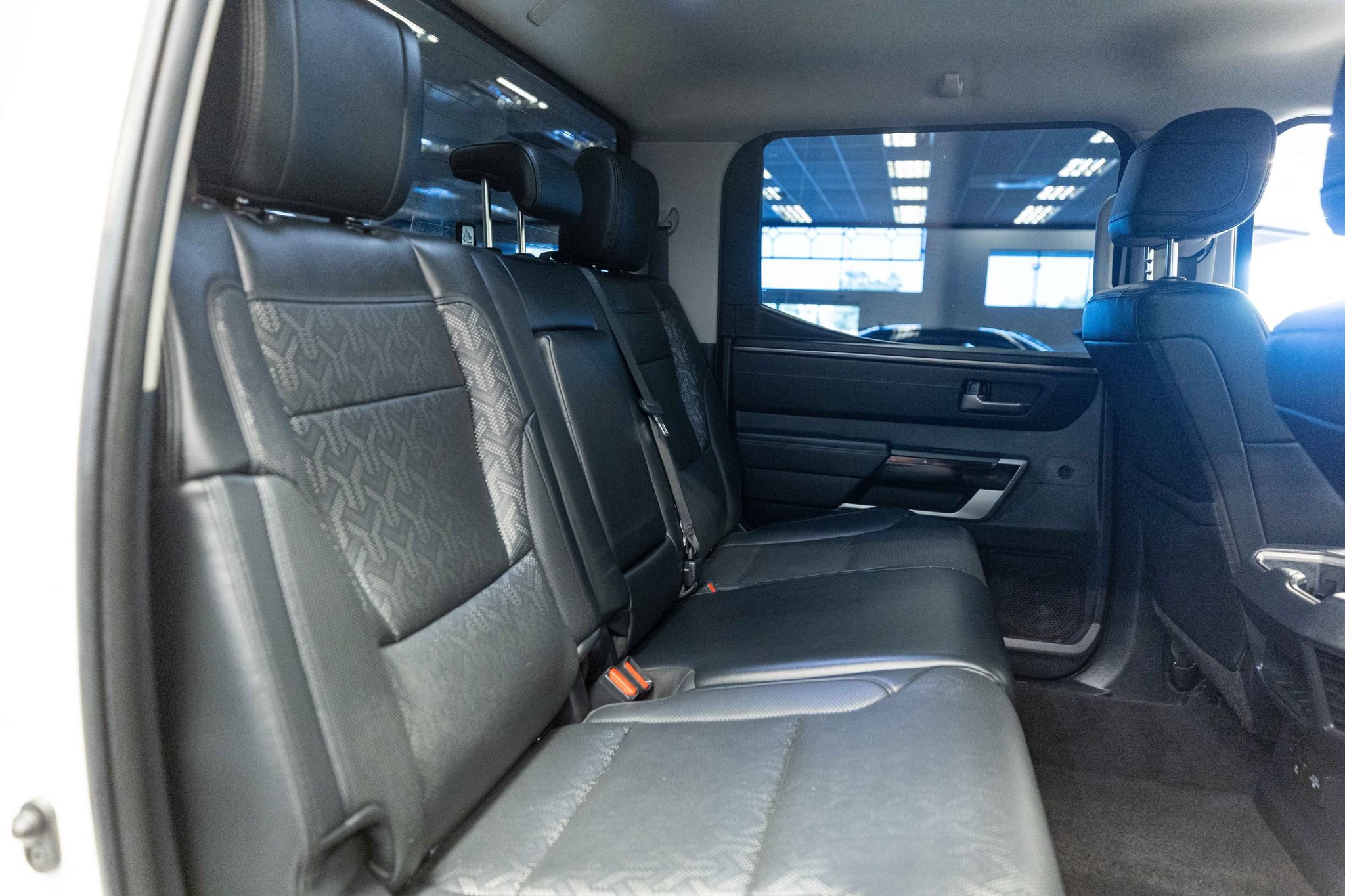 Used 2023 Toyota Tundra Limited AWD/4WD image 15