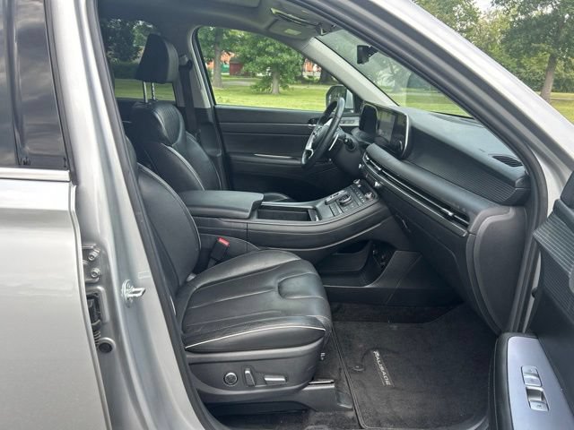 Used 2024 Hyundai Palisade Limited AWD/4WD image 27