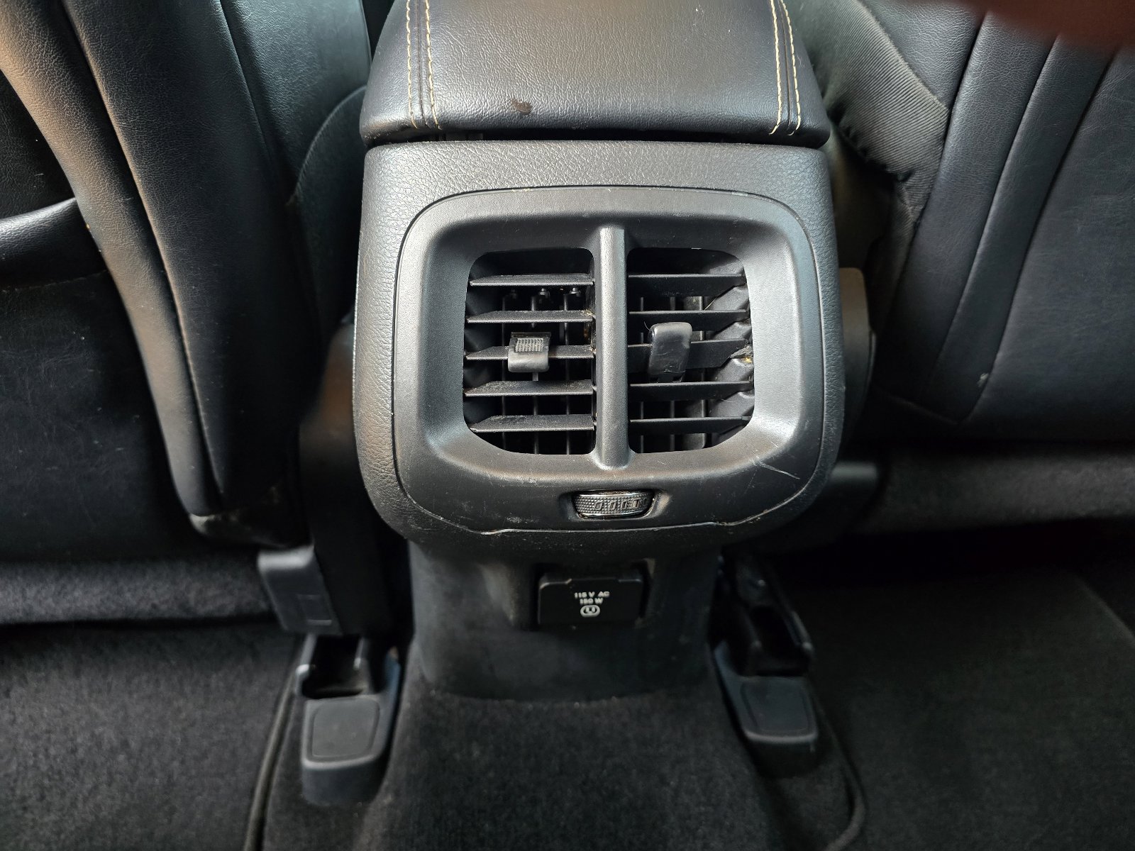 Used 2014 Jeep Cherokee Limited w/ Luxury Group FWD image 24