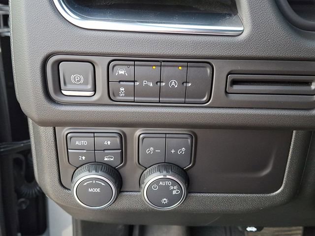 Used 2024 Chevrolet Tahoe LS AWD/4WD image 22