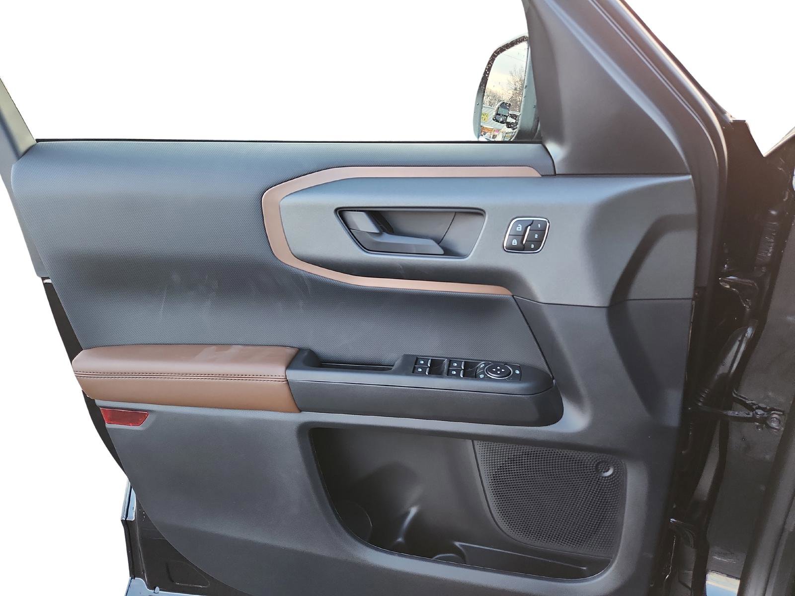 New 2025 Ford Bronco Sport Outer Banks image 21