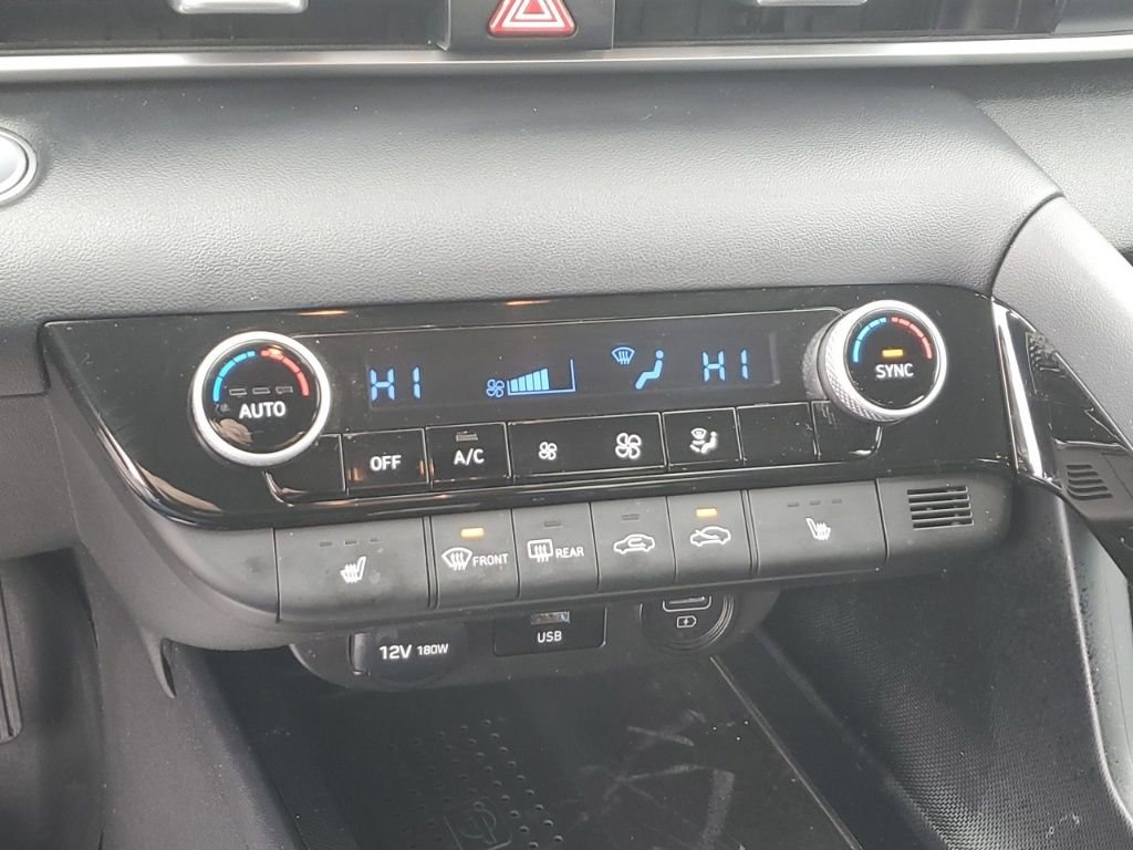 Used 2021 Hyundai Elantra SEL w/ Convenience Package image 20