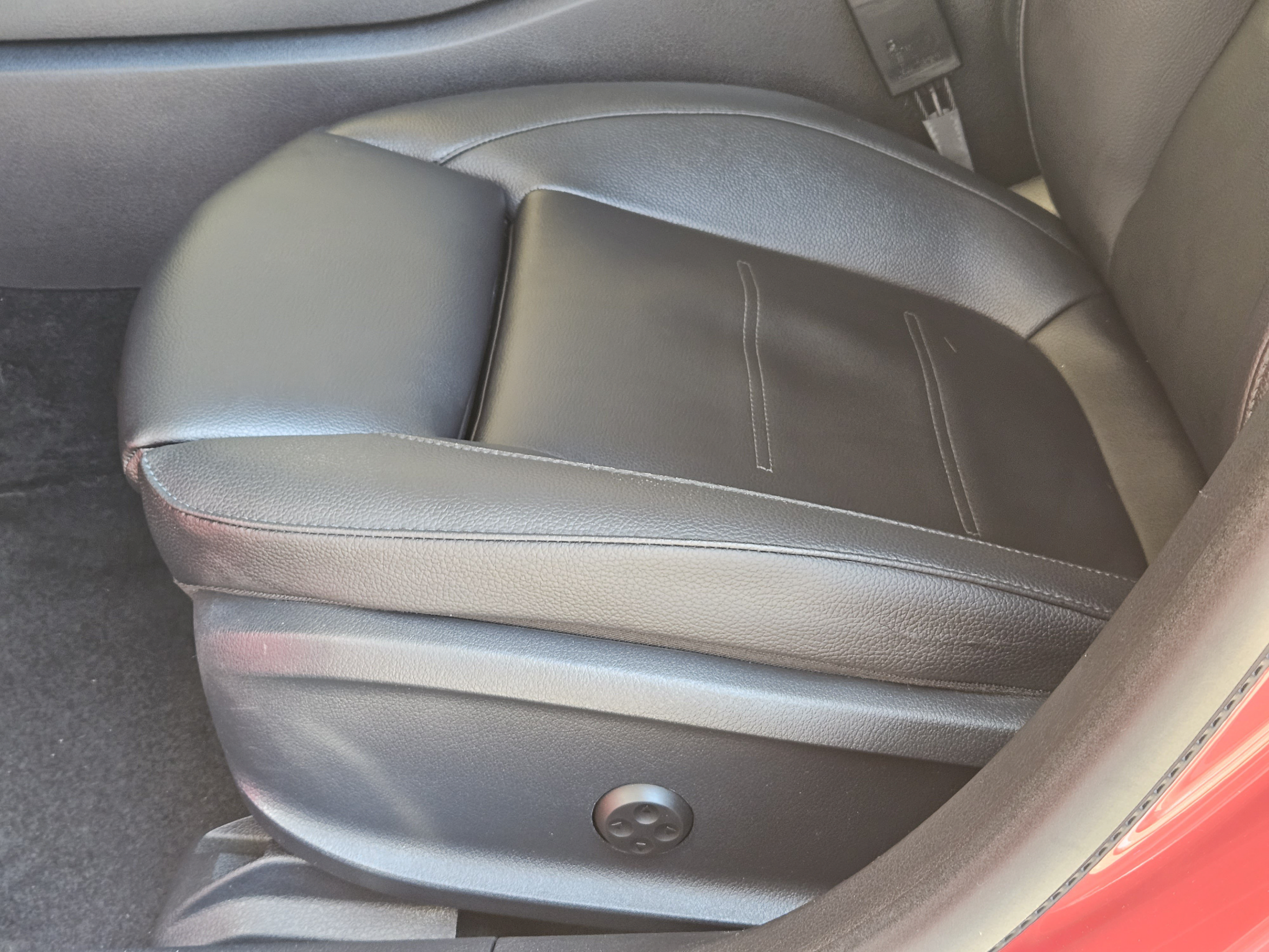 Used 2020 Mercedes-Benz CLA 250 image 19