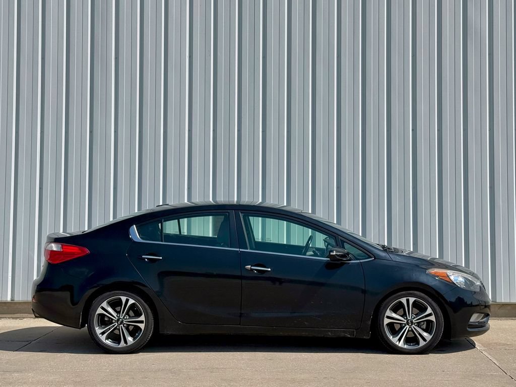 Used 2016 Kia Forte EX FWD image 7