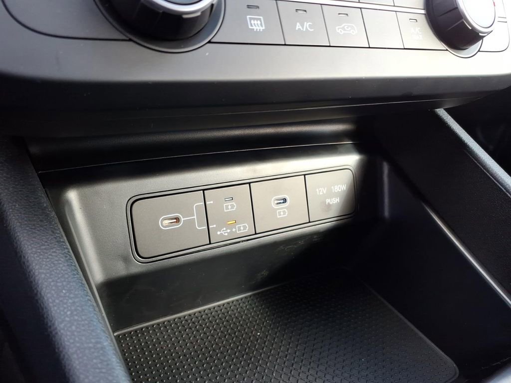 New 2026 Hyundai Tucson SE image 22