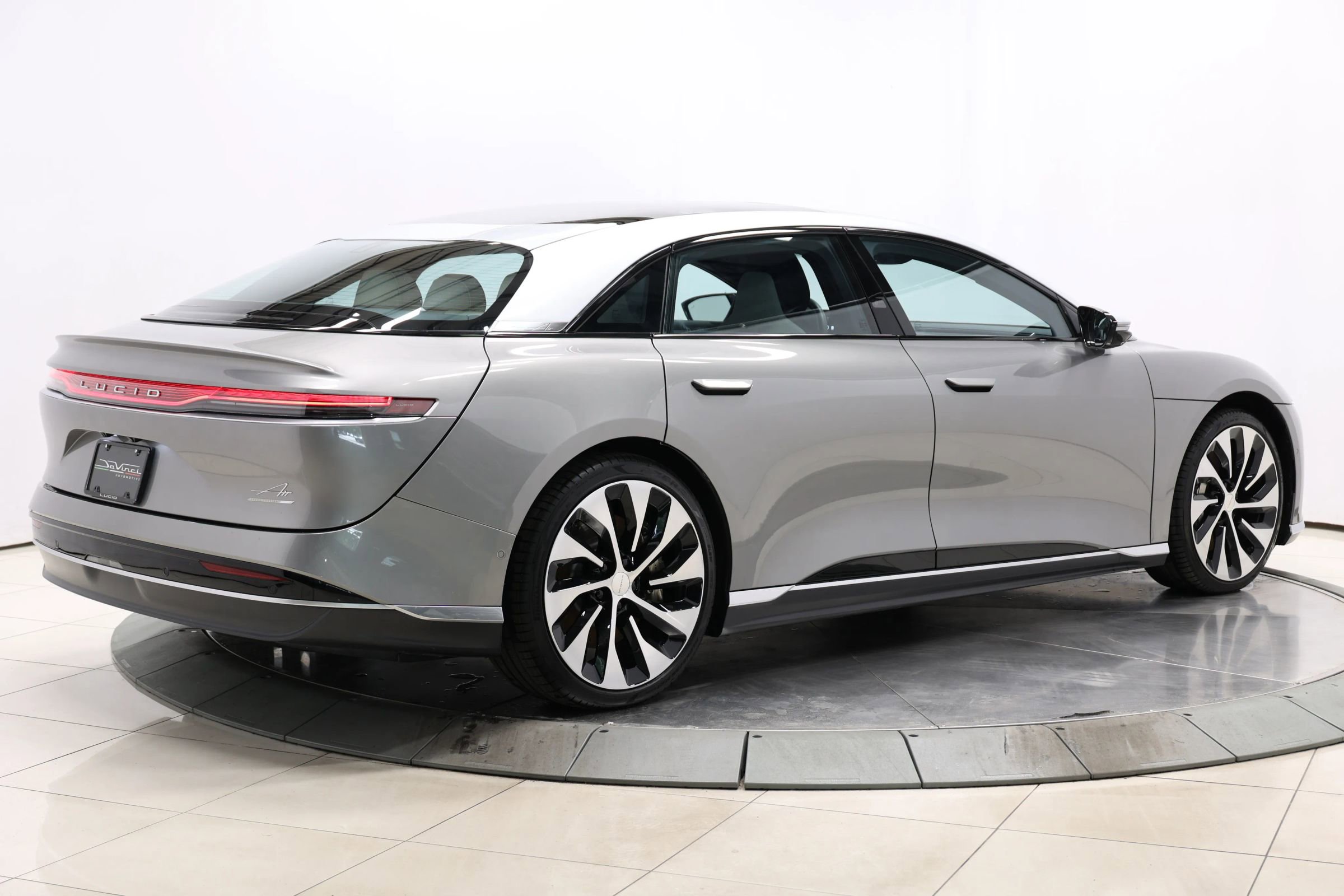 Used 2023 Lucid Air Grand Touring image 68