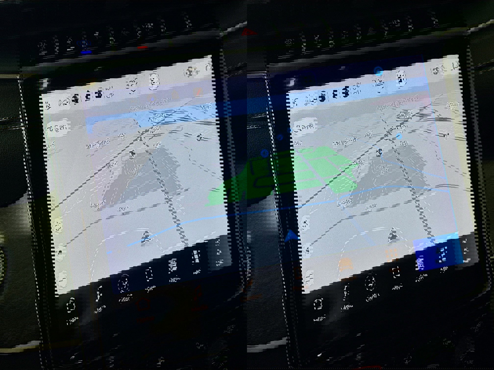 Used 2024 Jeep Grand Cherokee Limited 4xe image 2