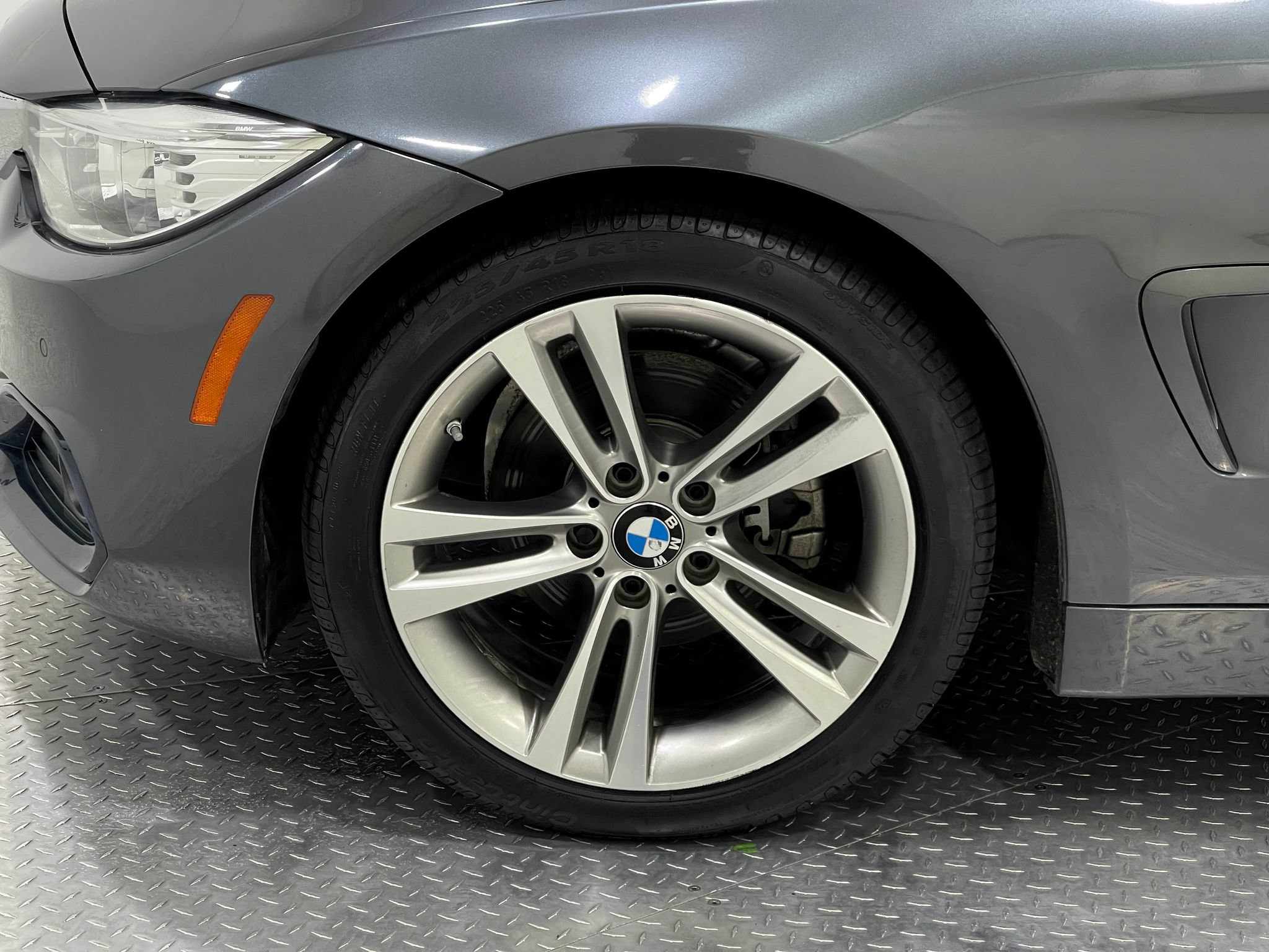 Used 2017 BMW 430i Convertible w/ Premium Package RWD image 34