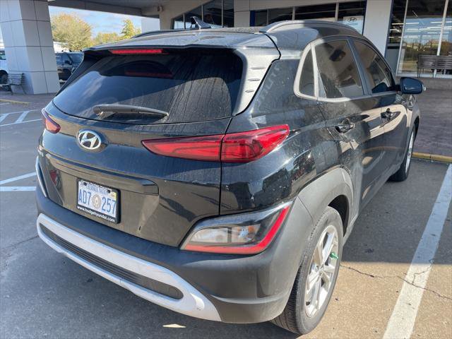 Used 2023 Hyundai Kona SEL w/ Cargo Package image 4