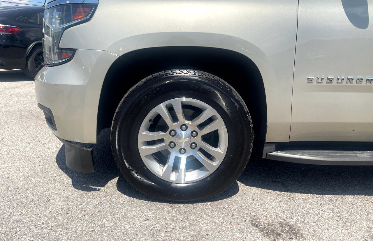 Used 2016 Chevrolet Suburban LT image 26