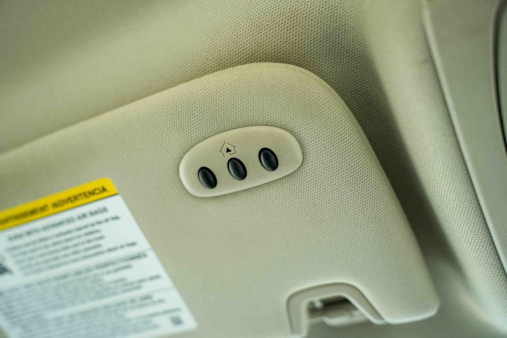 Used 2020 Lincoln MKZ FWD image 38