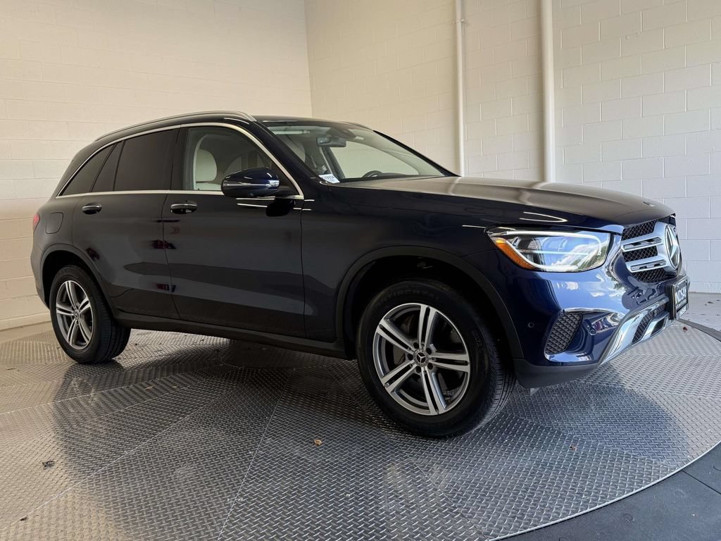 Used 2021 Mercedes-Benz GLC 300 4MATIC image 9