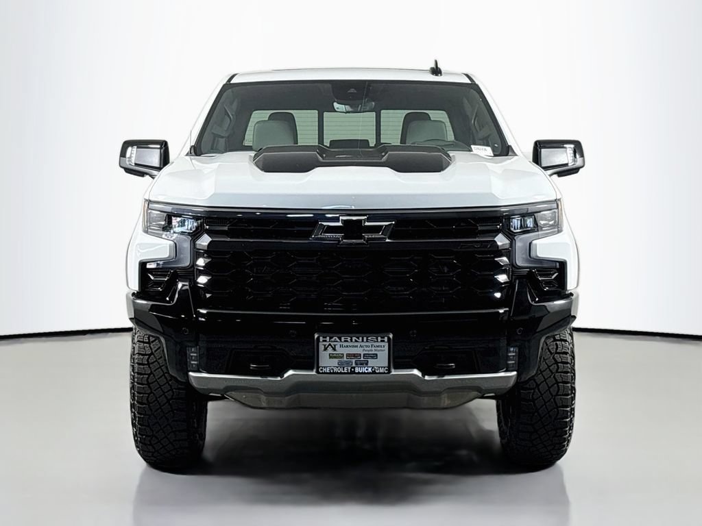 New 2026 Chevrolet Silverado 1500 ZR2 w/ Dark Appearance Package AWD/4WD video 2