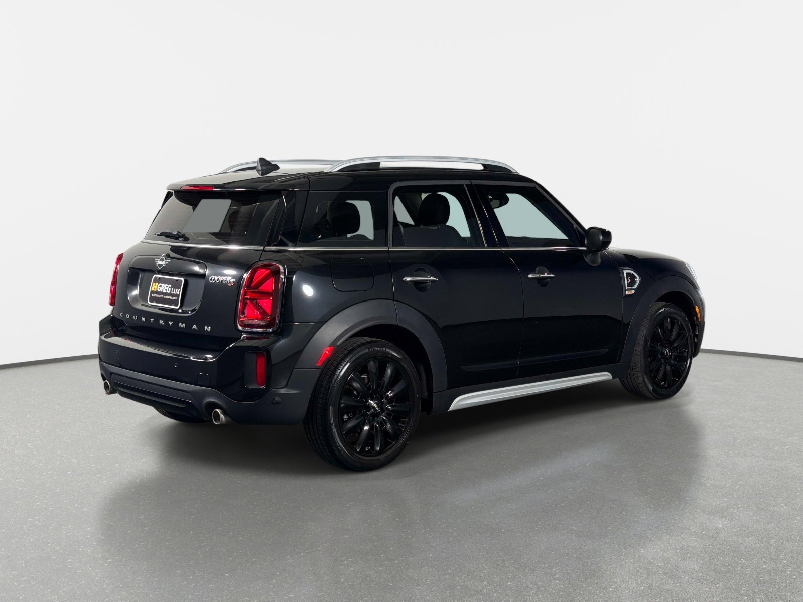 Used 2024 MINI Cooper Countryman S FWD image 3