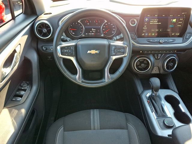 Used 2023 Chevrolet Blazer LT image 11